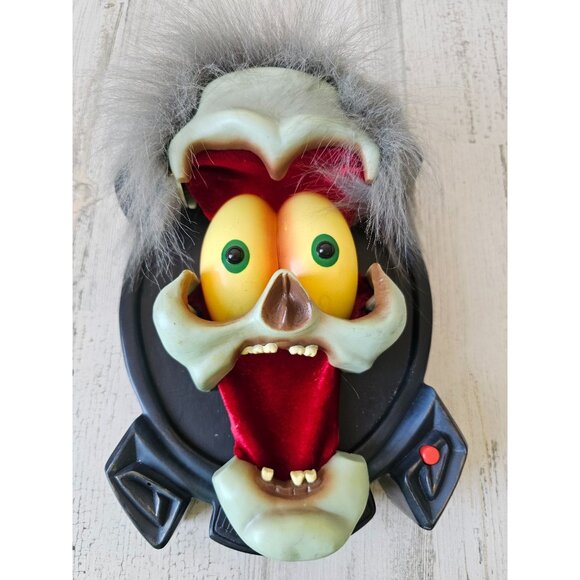 Gemmy scary screamer greeter animated zombie hanging Halloween prop decor vintag - Picture 6 of 9